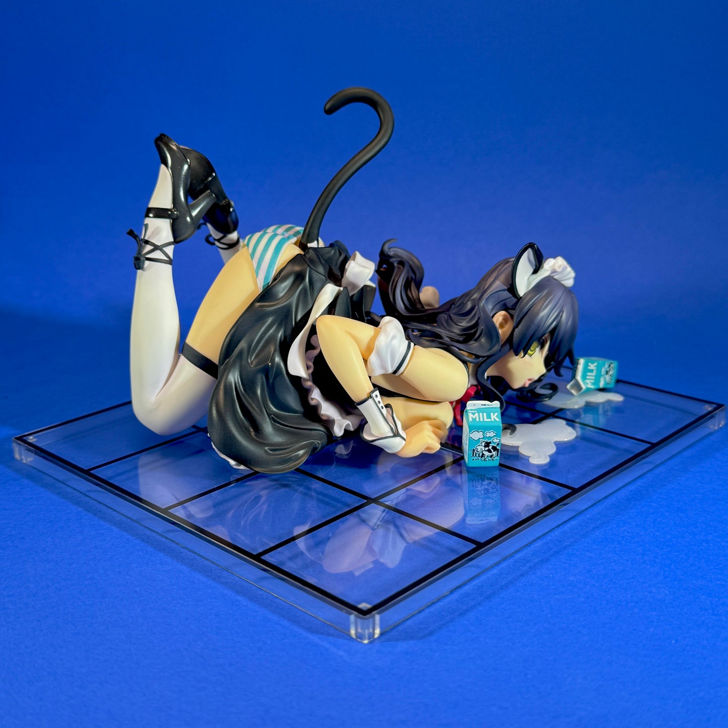 Native - Creator’s Collection ~Cat Lap Milk 1/7 Figure