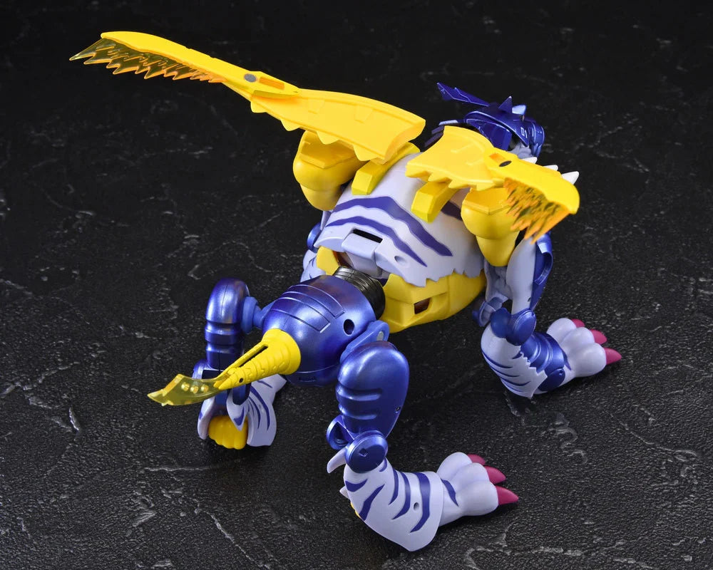 Bandai Tamashii Nations - Metal Garurumon Digivolving Spirits Figure