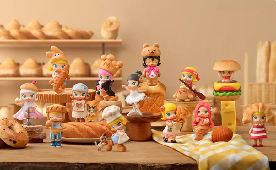 POP MART x Molly - Carb Lover Figures
