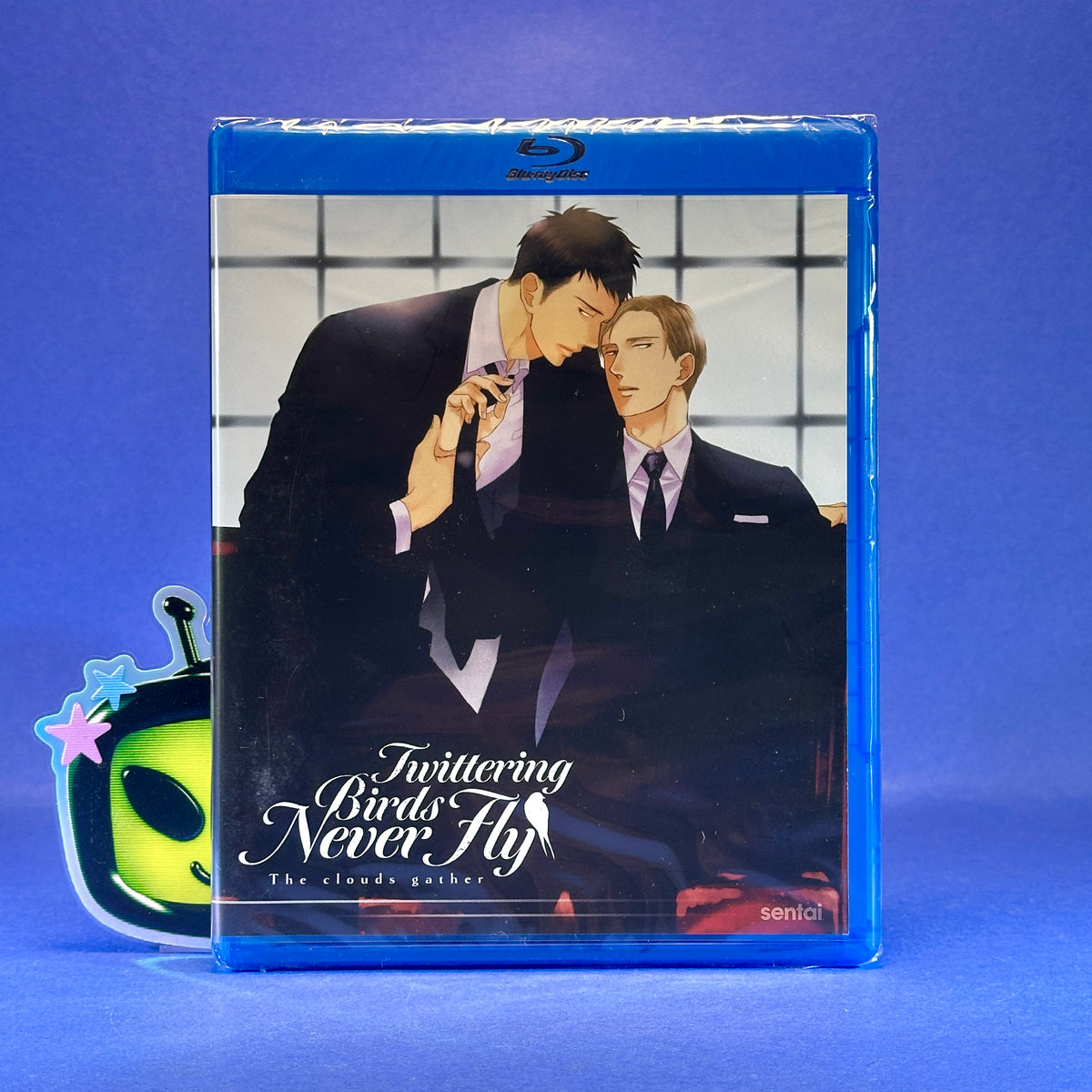 Twittering Birds Never Fly: The Clouds Gather - Blu-ray