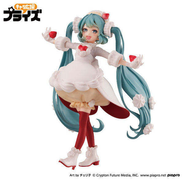 FuRyu - Vocaloid - Sweet Sweets Series Hatsune Miku ~Strawberry Shortcake ver.~ Figure