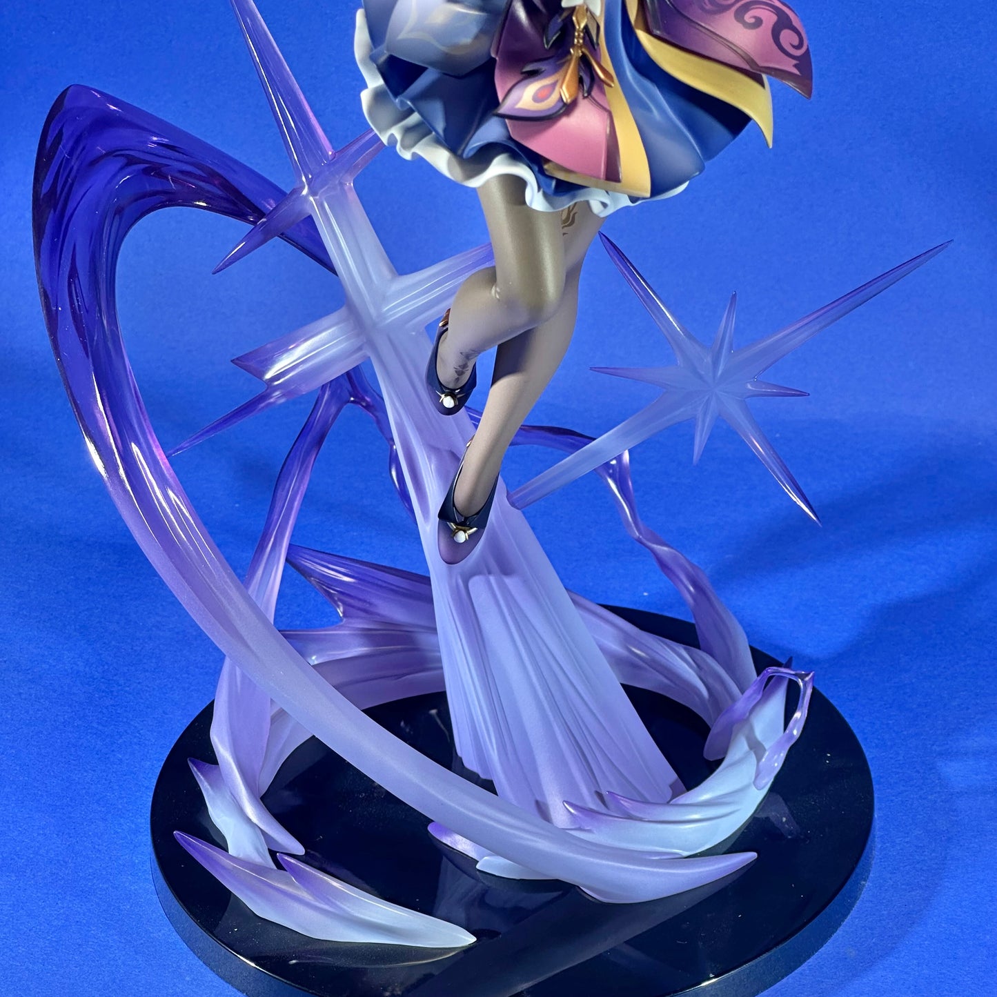 Apex Innovation - 2022 Genshin Impact - Keqing ~Driving Thunder Ver.~ 1/7 Figure