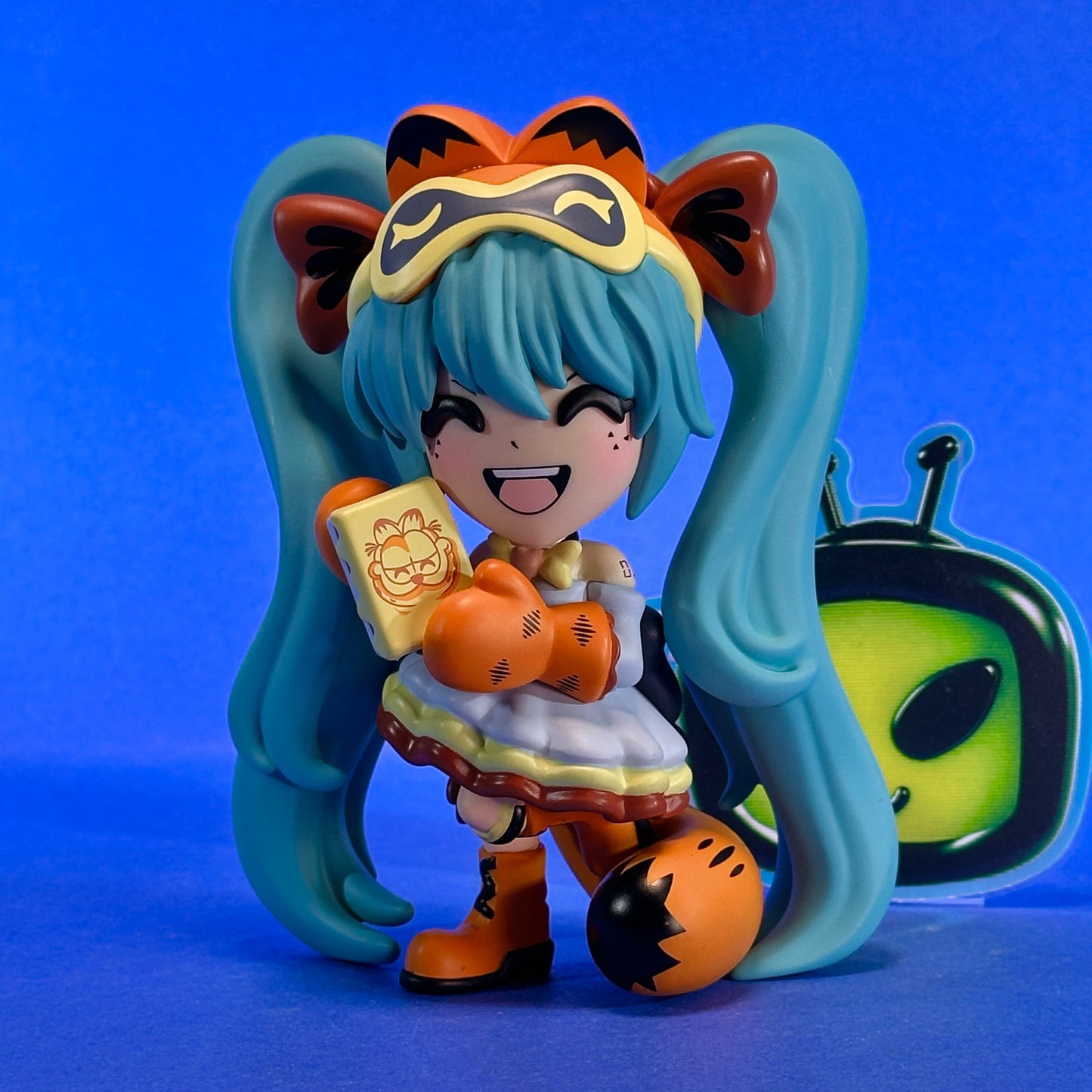 You Tooz - Vocaloid Hatsune Miku ~Garfield Miku~ Vinyl Figure