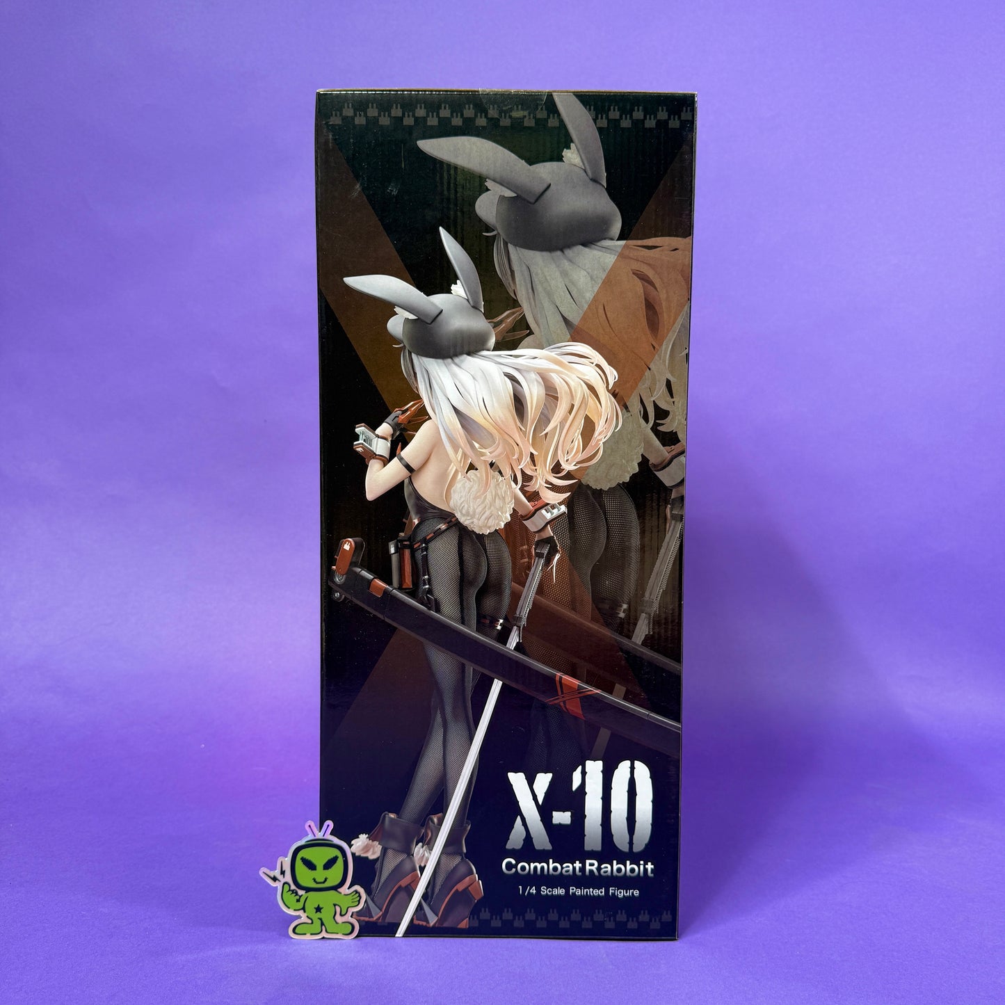FREEing - Combat Rabbit B-Style - ×-10 - 1/4 Figure