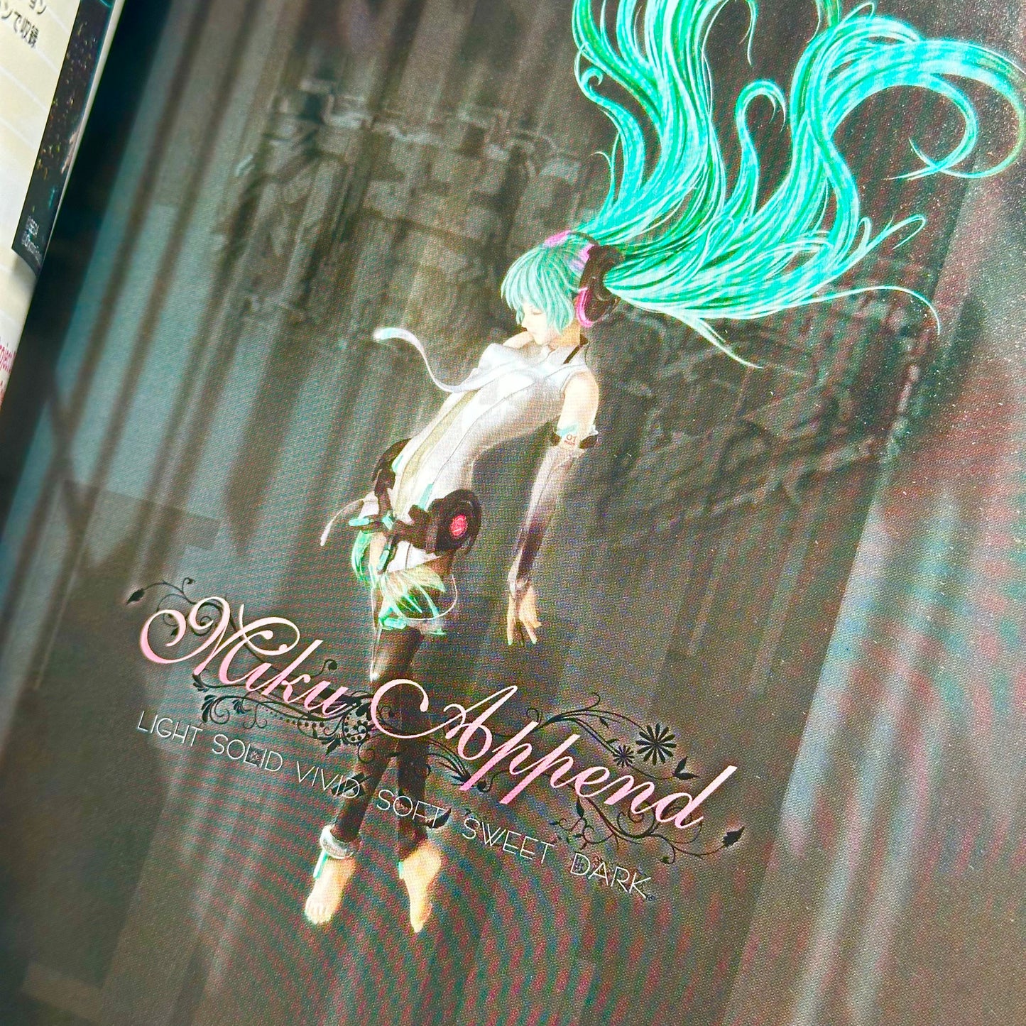 Hatsune Miku Graphics 2 Vocaloid Art & Comic Book