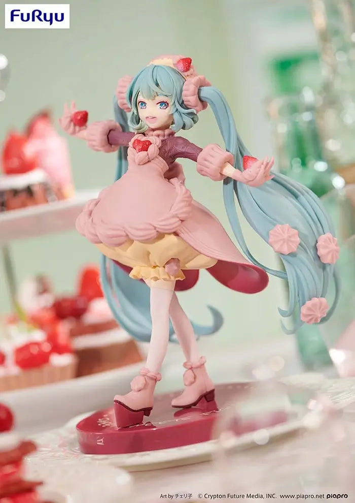 FuRyu - Vocaloid - Sweet Sweets Series Hatsune Miku ~Strawberry Shortcake ver.~ Figure