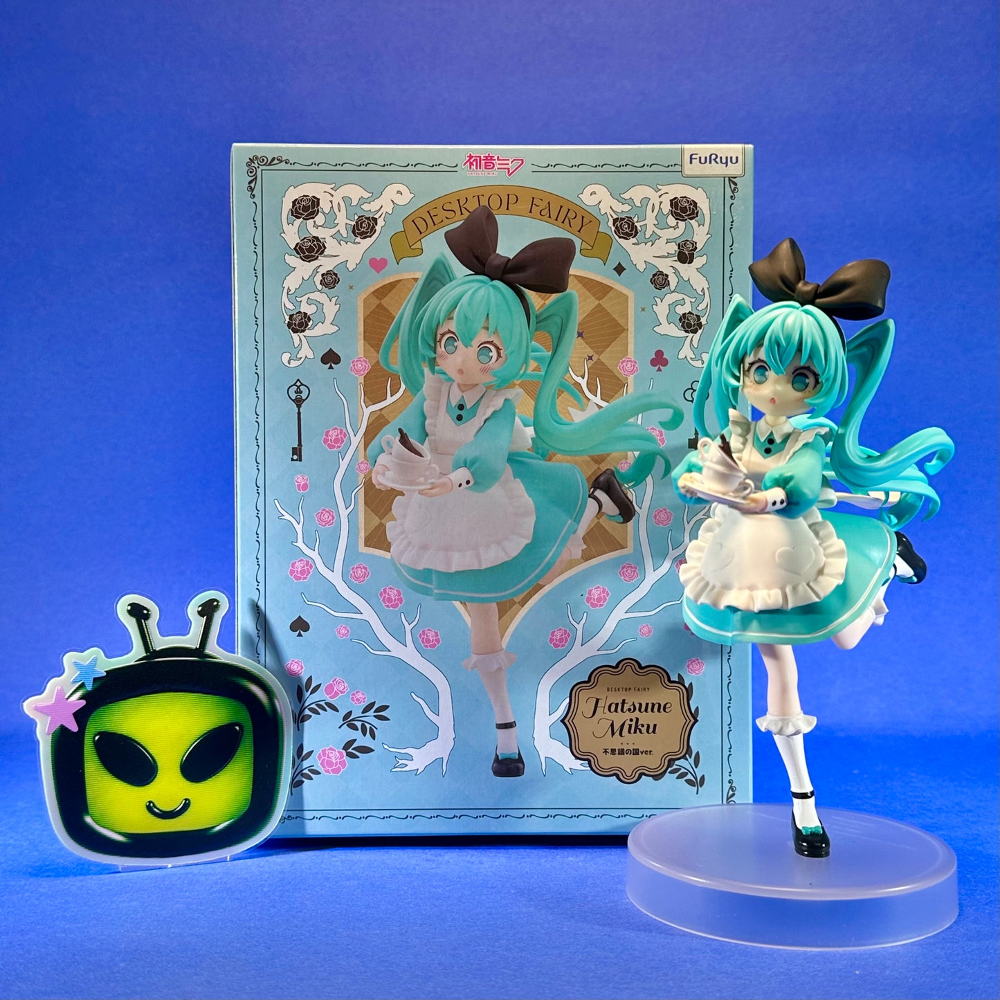 FuRyu - Hatsune Miku ~Wonderland ver.~ Desktop Fairy Figure