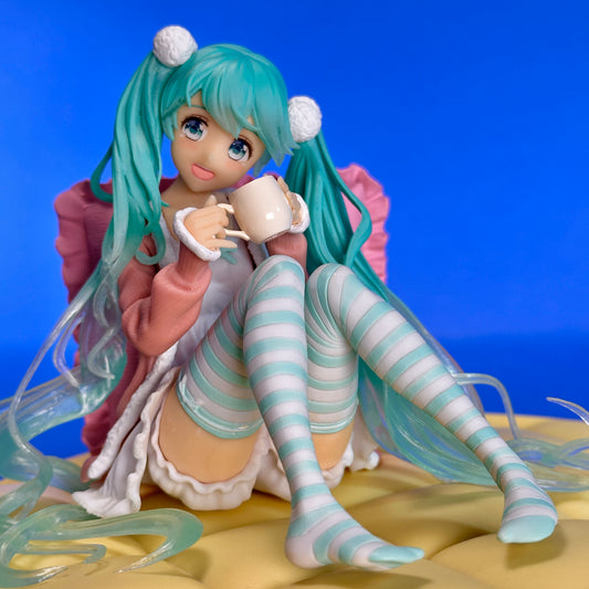 Taito - Vocaloid - Hatsune Miku ~Original Shifuku ver.~ Figure