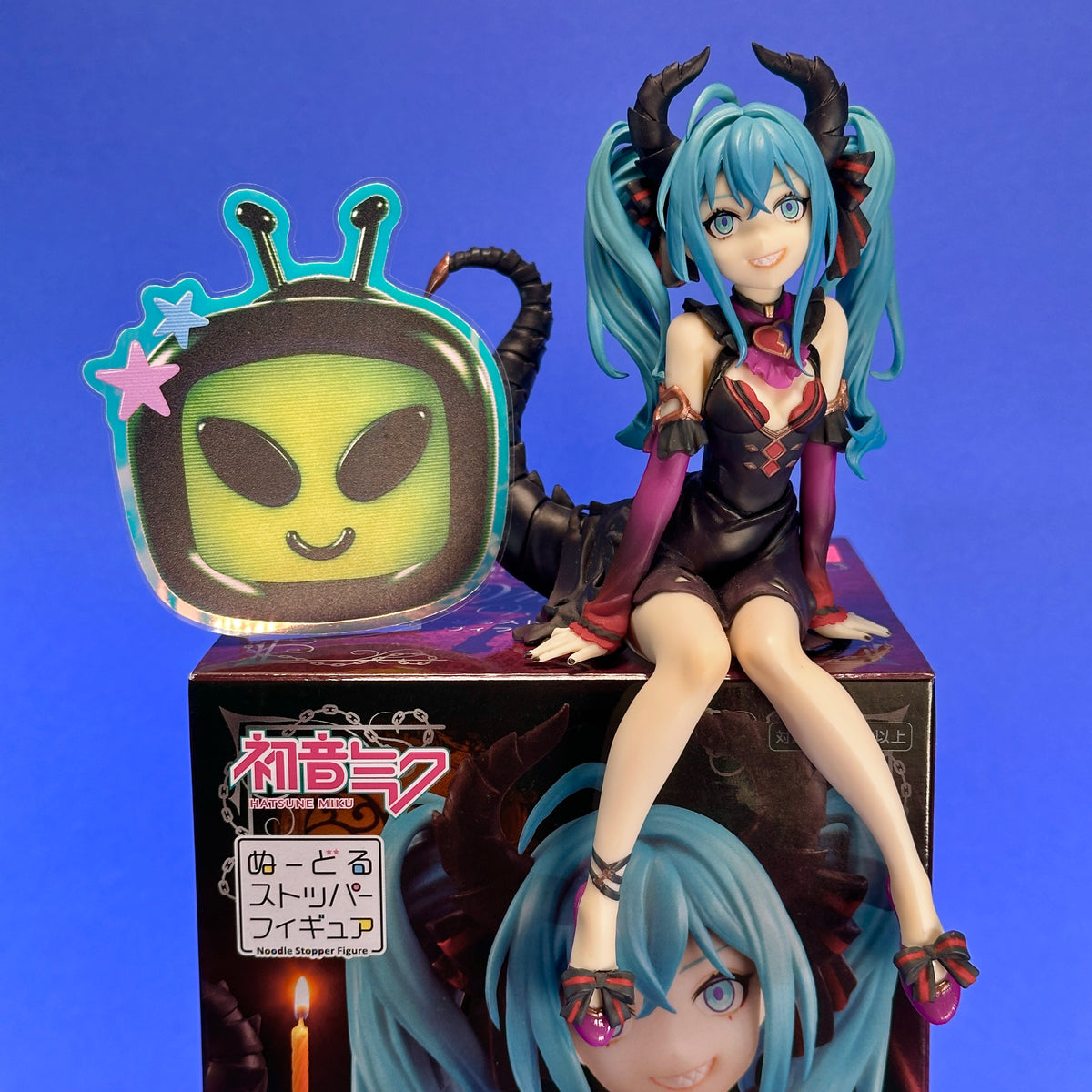 FuRyu - Vocaloid - Hatsune Miku ~Villain Color Variation ver.~ Noodle Stopper Figure