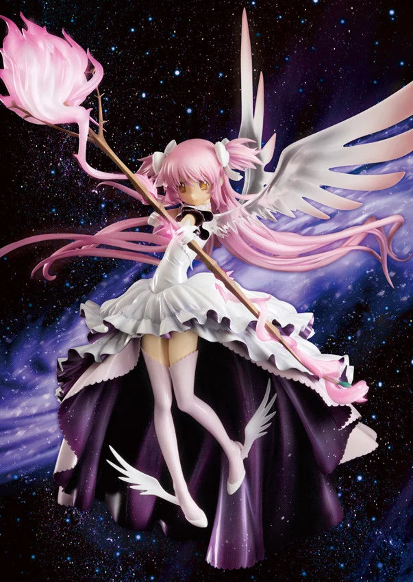Good Smile Company - Puella Magi Madoka Magica ~Ultimate Madoka~ 1/8 Scale Figure