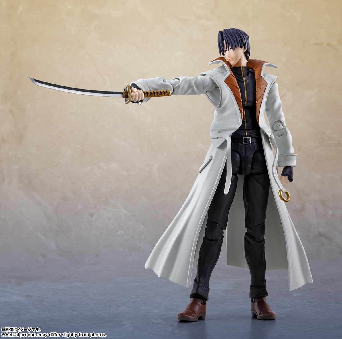 Bandai - S.H.Figuarts Rurouni Kenshin: Meiji Swordsman Romantic Story - Aoshi Shinomori Action Figure