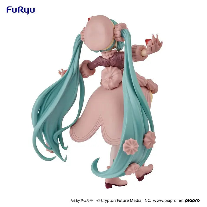 FuRyu - Vocaloid - Sweet Sweets Series Hatsune Miku ~Strawberry Shortcake ver.~ Figure