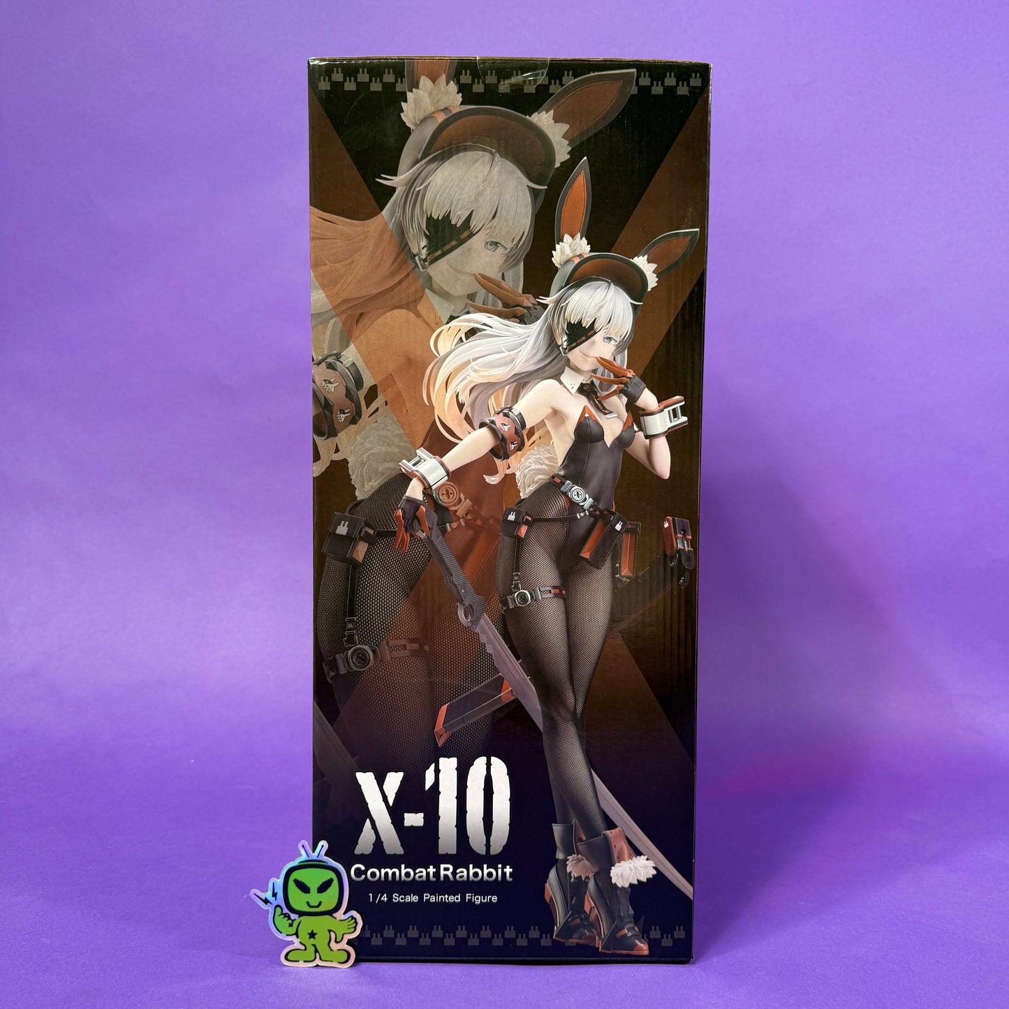 FREEing - Combat Rabbit B-Style - ×-10 - 1/4 Figure