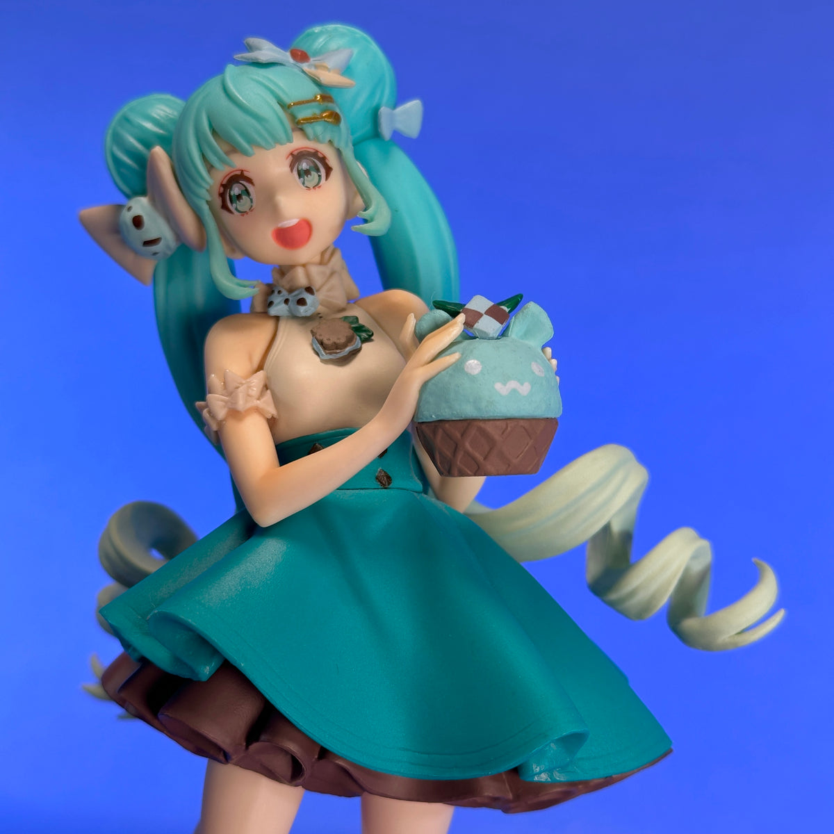 FuRyu - Vocaloid - Sweet Sweets Series Hatsune Miku ~Chocolate Mint ver.~ Figure