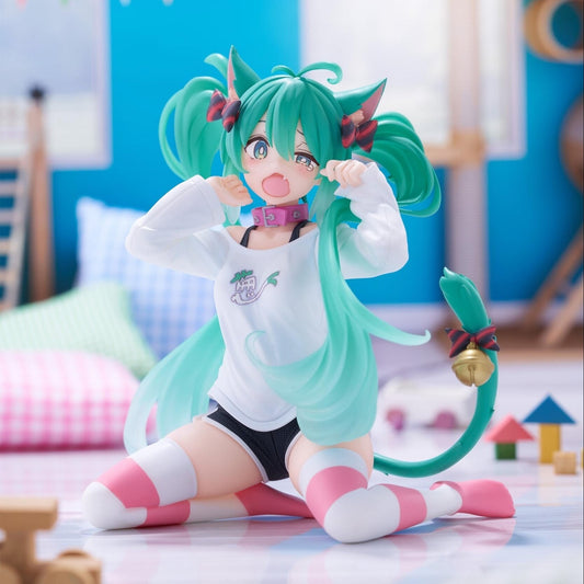 MAY 2026 Taito - Desktop Cute Figure Hatsune Miku: Cat Ear T-Shirt Ver.