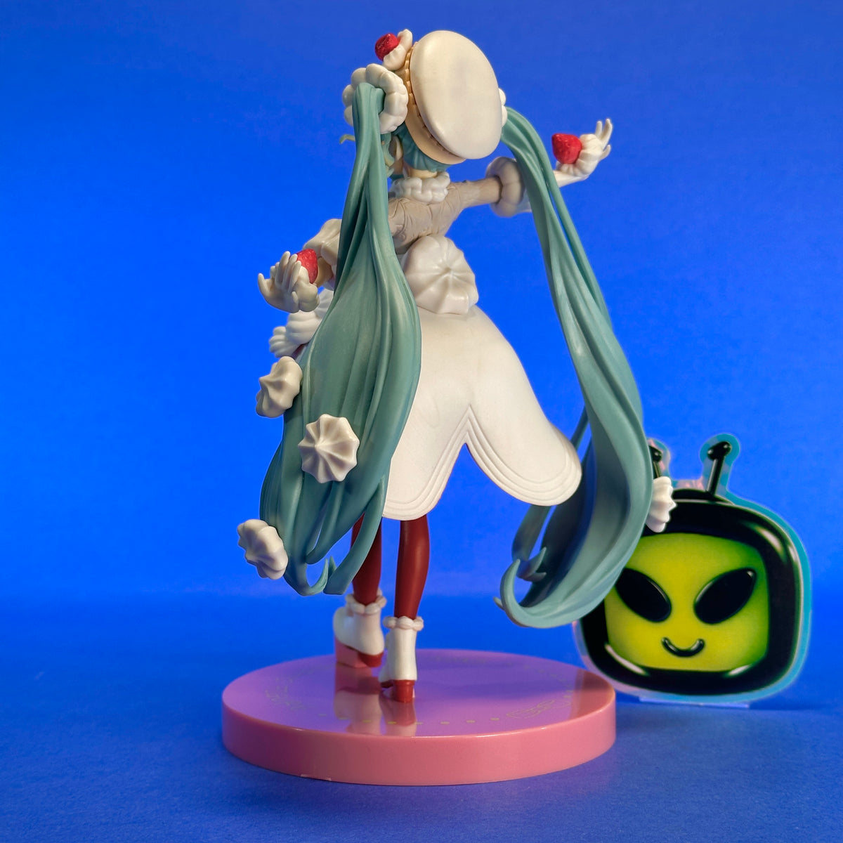 FuRyu - Vocaloid - Sweet Sweets Series Hatsune Miku ~Strawberry Shortcake ver.~ Figure
