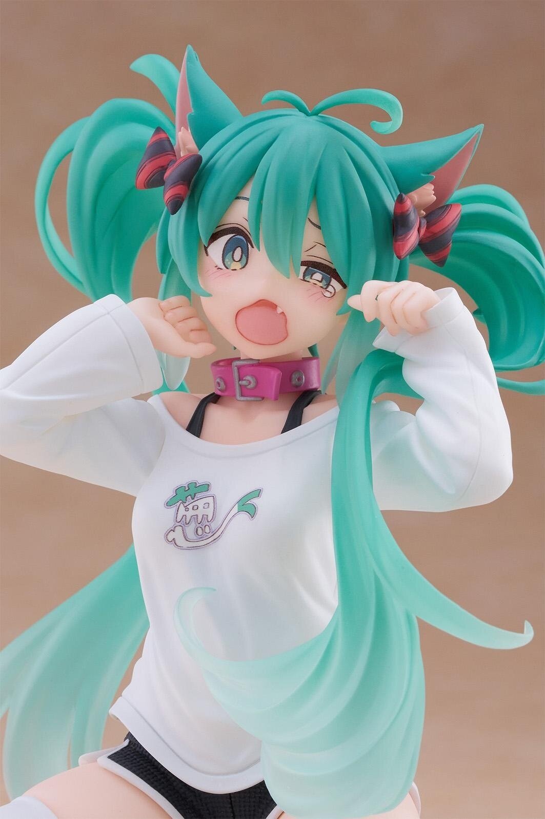 MAY 2026 Taito - Desktop Cute Figure Hatsune Miku: Cat Ear T-Shirt Ver.