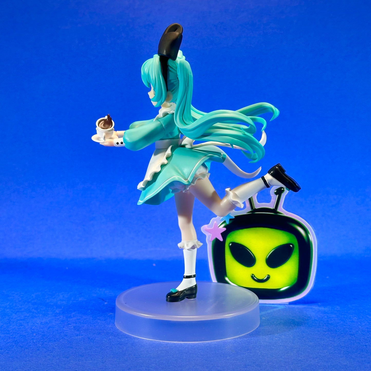 FuRyu - Hatsune Miku ~Wonderland ver.~ Desktop Fairy Figure