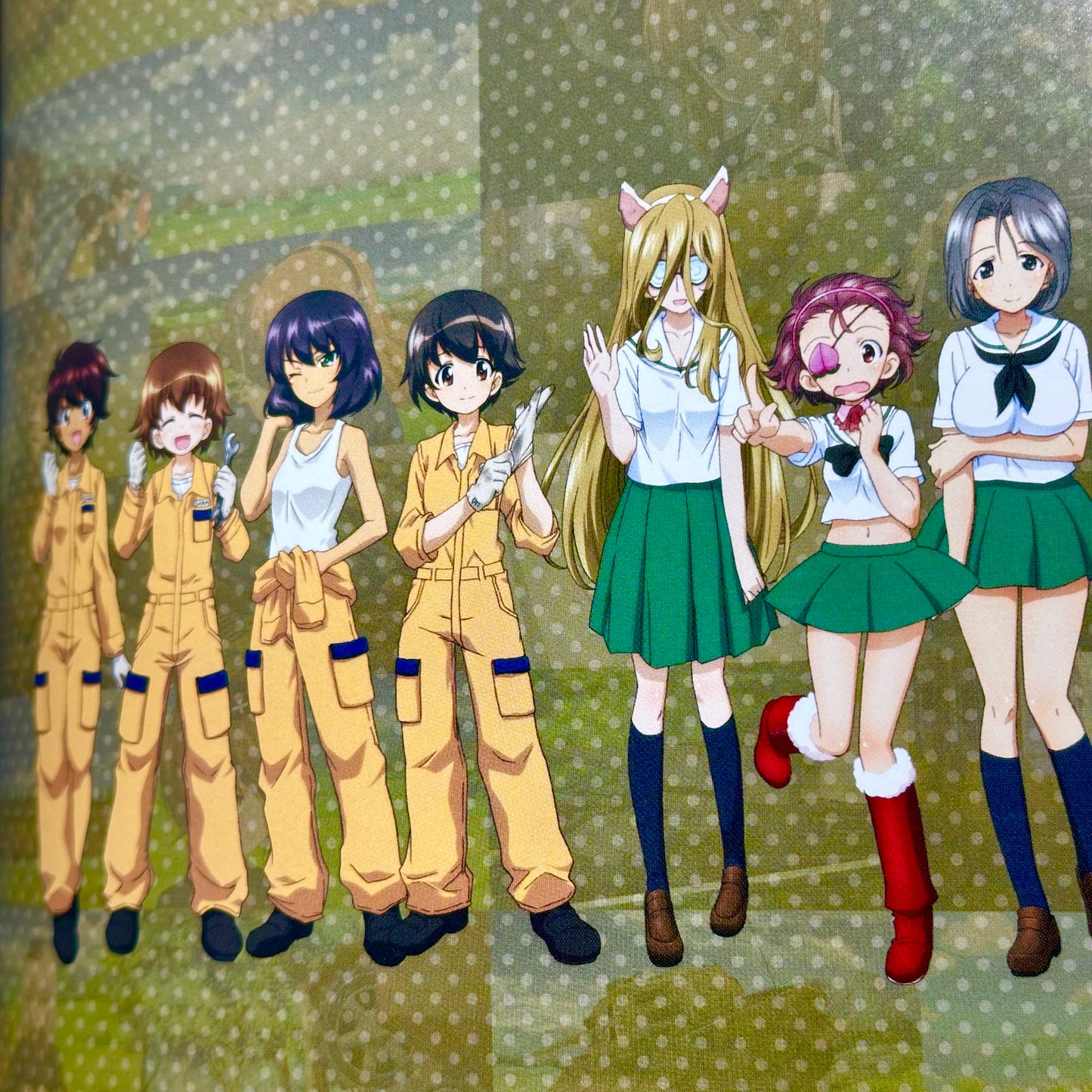 Girls und Panzer Complete Book