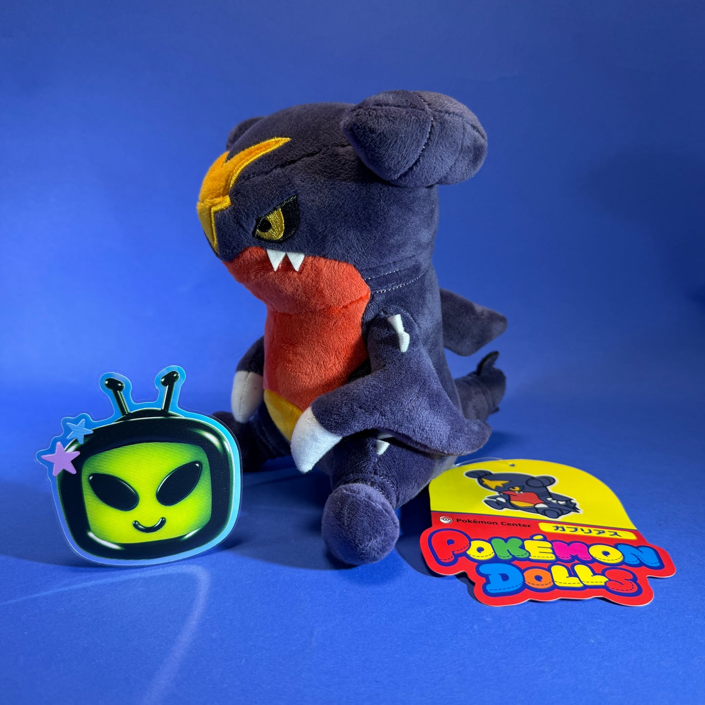 Pokémon Center - 2025 Pokémon Dolls Garchomp Plush