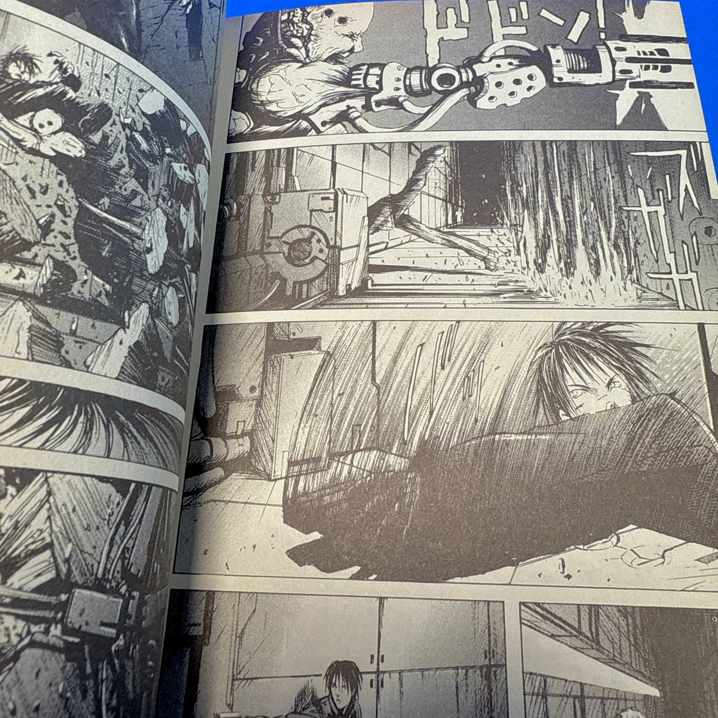 Tsutomu Nihei - Blame! Manga