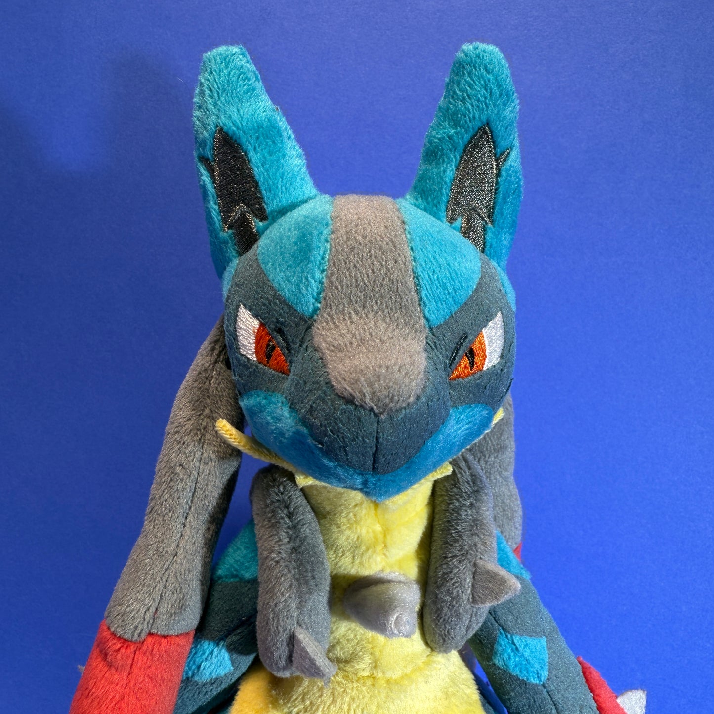 Pokémon Center - 2014 Mega Lucario Large Plush