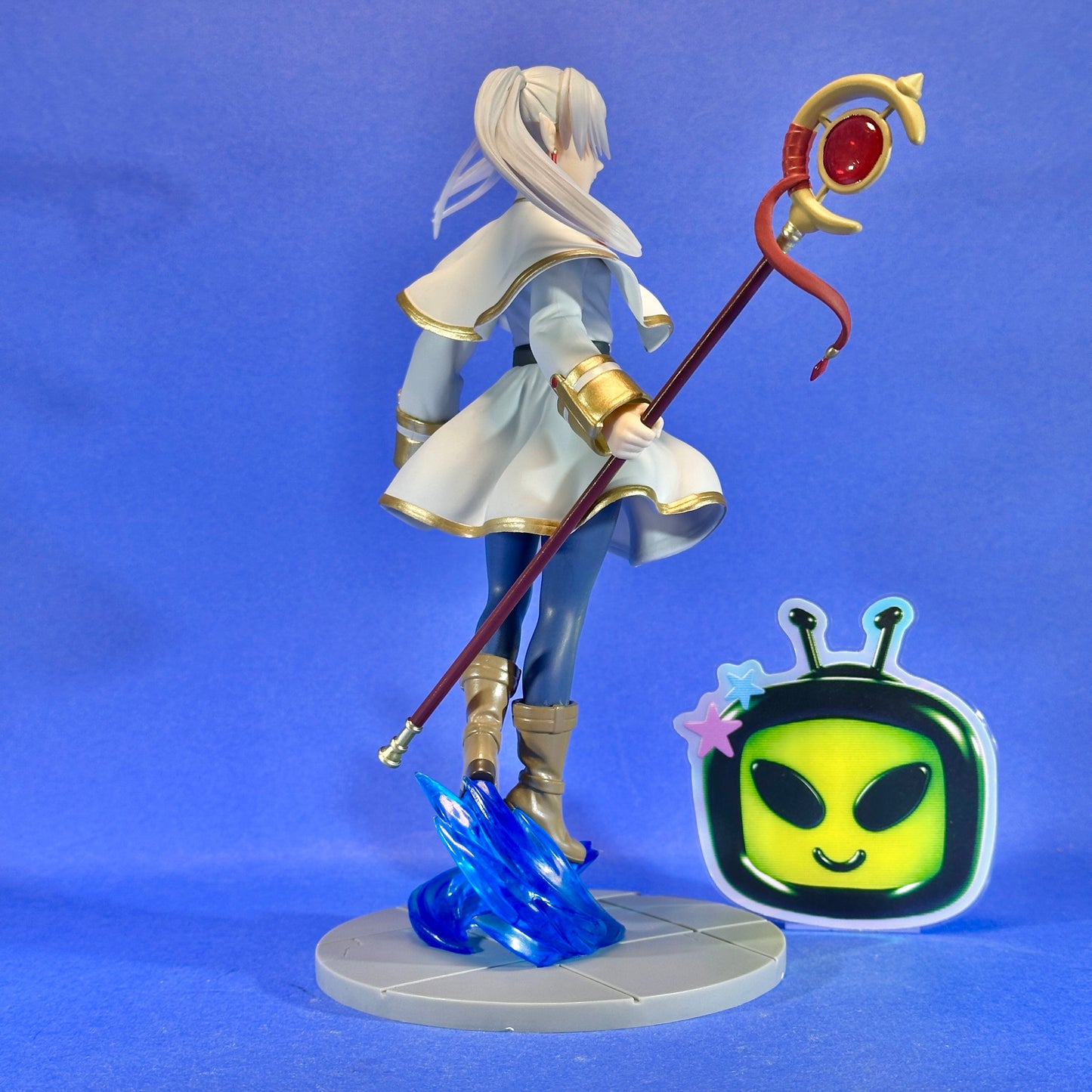 SEGA - Frieren: Beyond Journey’s End Luminasta Frieren Figure