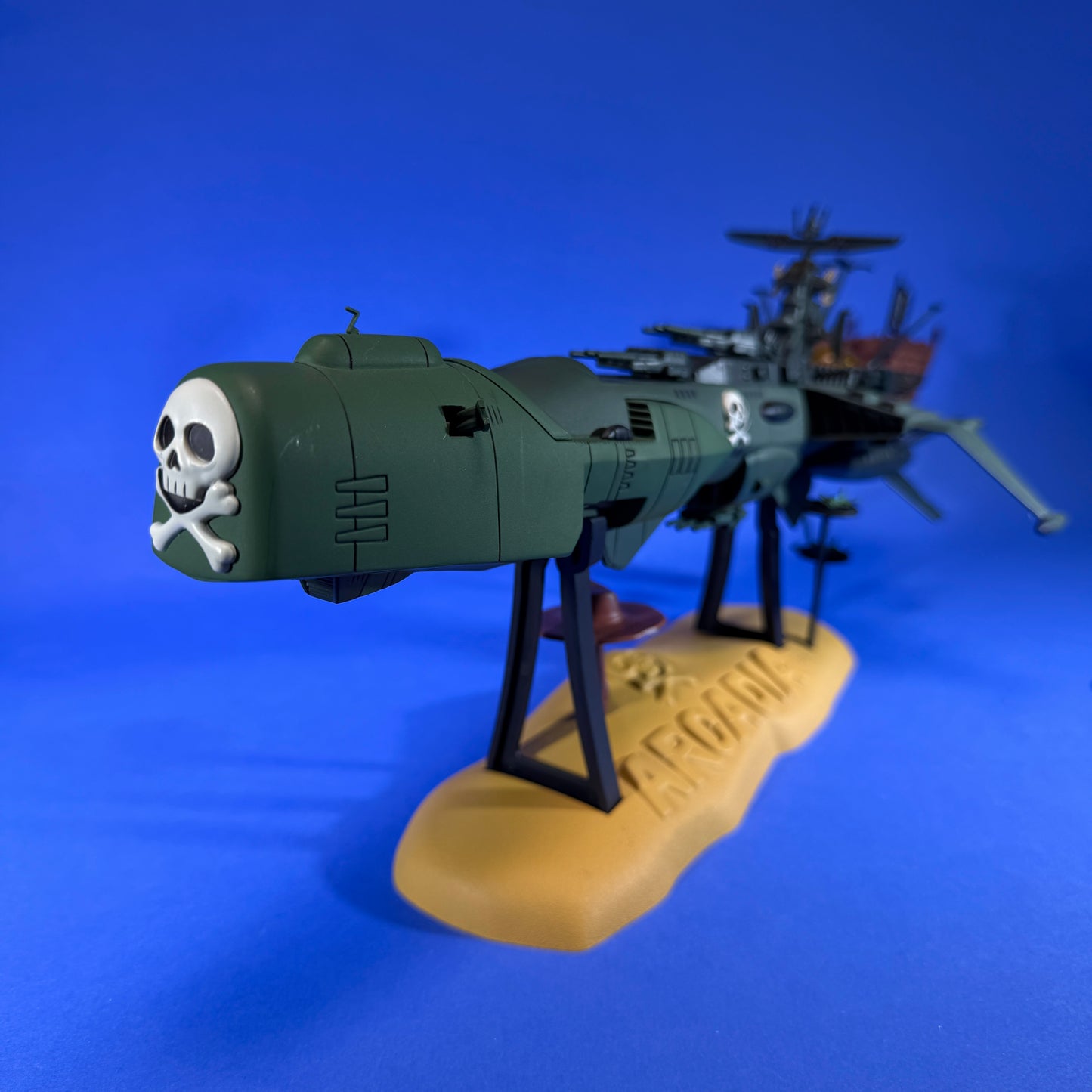 Arcadia of My Youth - Captain Harlock Space Battle Ship