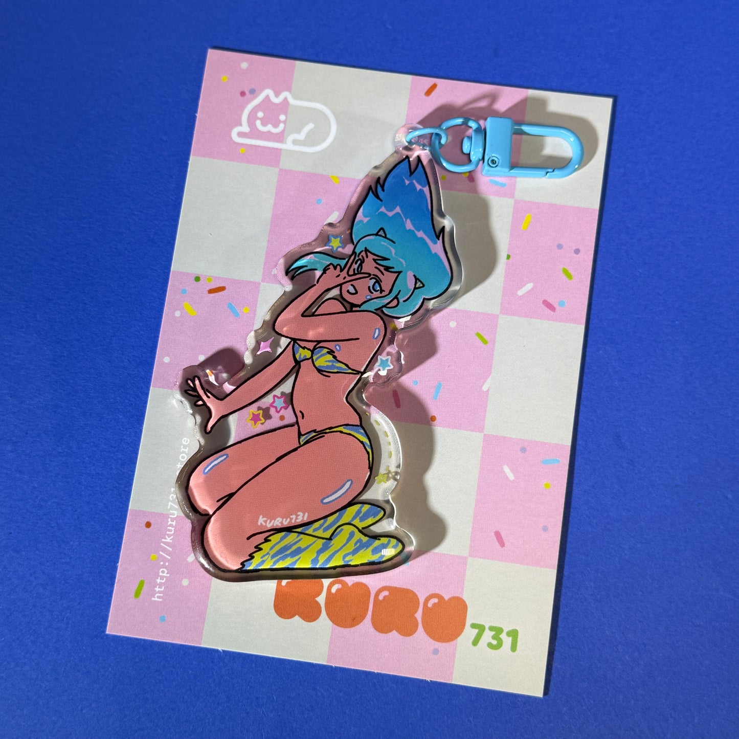 Kuru 731 - Alien Girlfriend Keychains