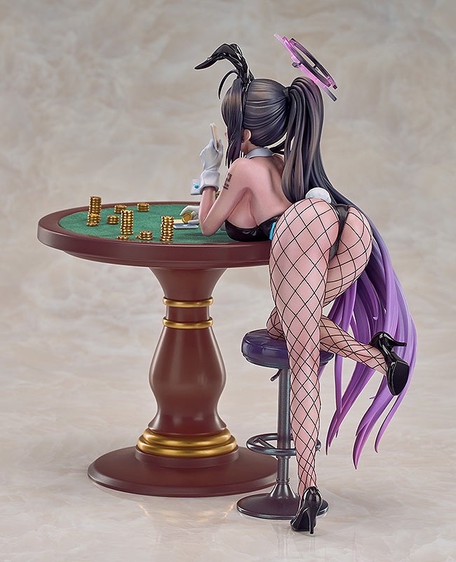 Blue Archive - Karin Kakudate Bunny Girl Figure (Game Playing ver.)