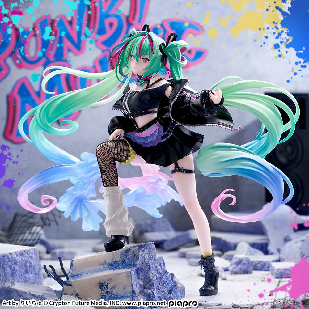 SEGA - Hatsune Miku ~Punk! ver.~ FiGURiZMα Figure