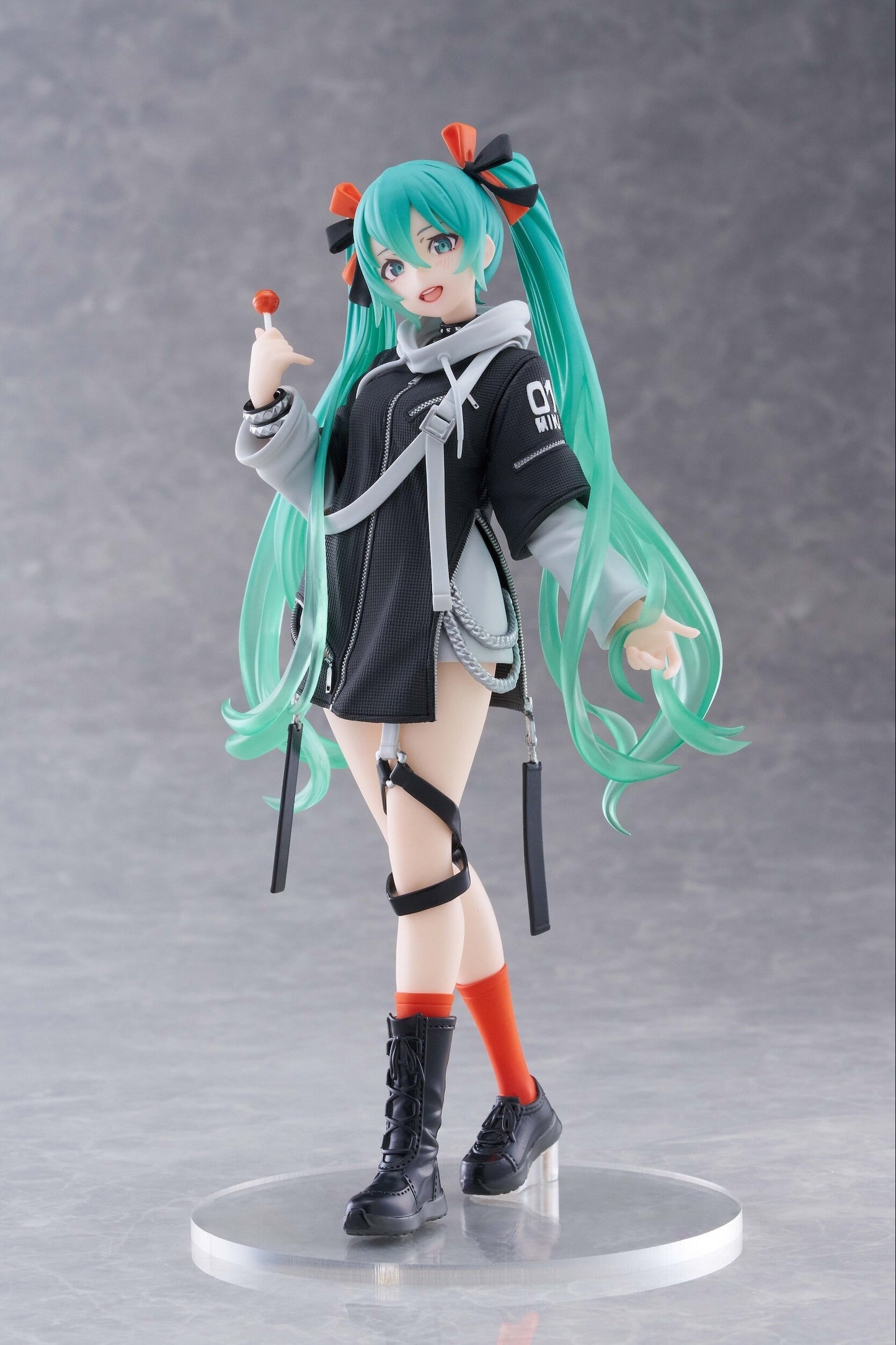 Taito - Fashion Punk Ver. Hatsune Miku Figure