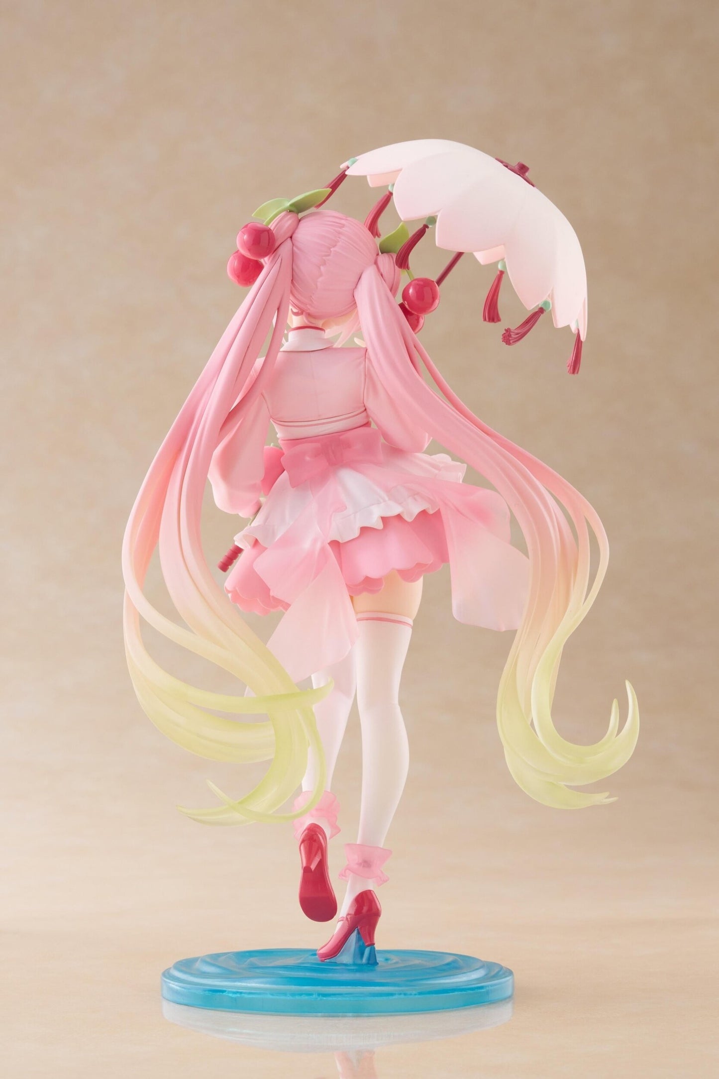 Banpresto - Hatsune Miku Sakura Amp+ ~Sakura Dress Ver.~ Figure