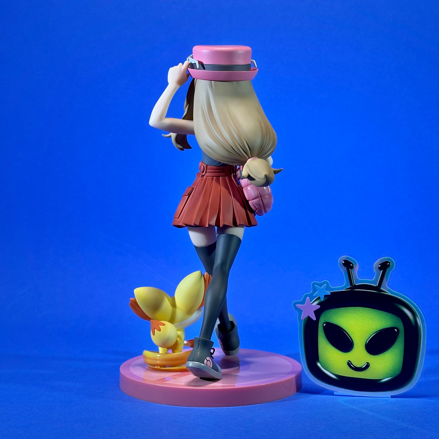 Kotobukiya - ARTFX J Pokemon Trainer Serena & Fennekin 1/8 Figure