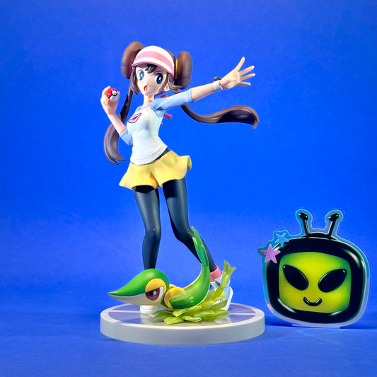 Kotobukiya - ARTFX J Pokemon Trainer Mei & Snivy 1/8 Figure