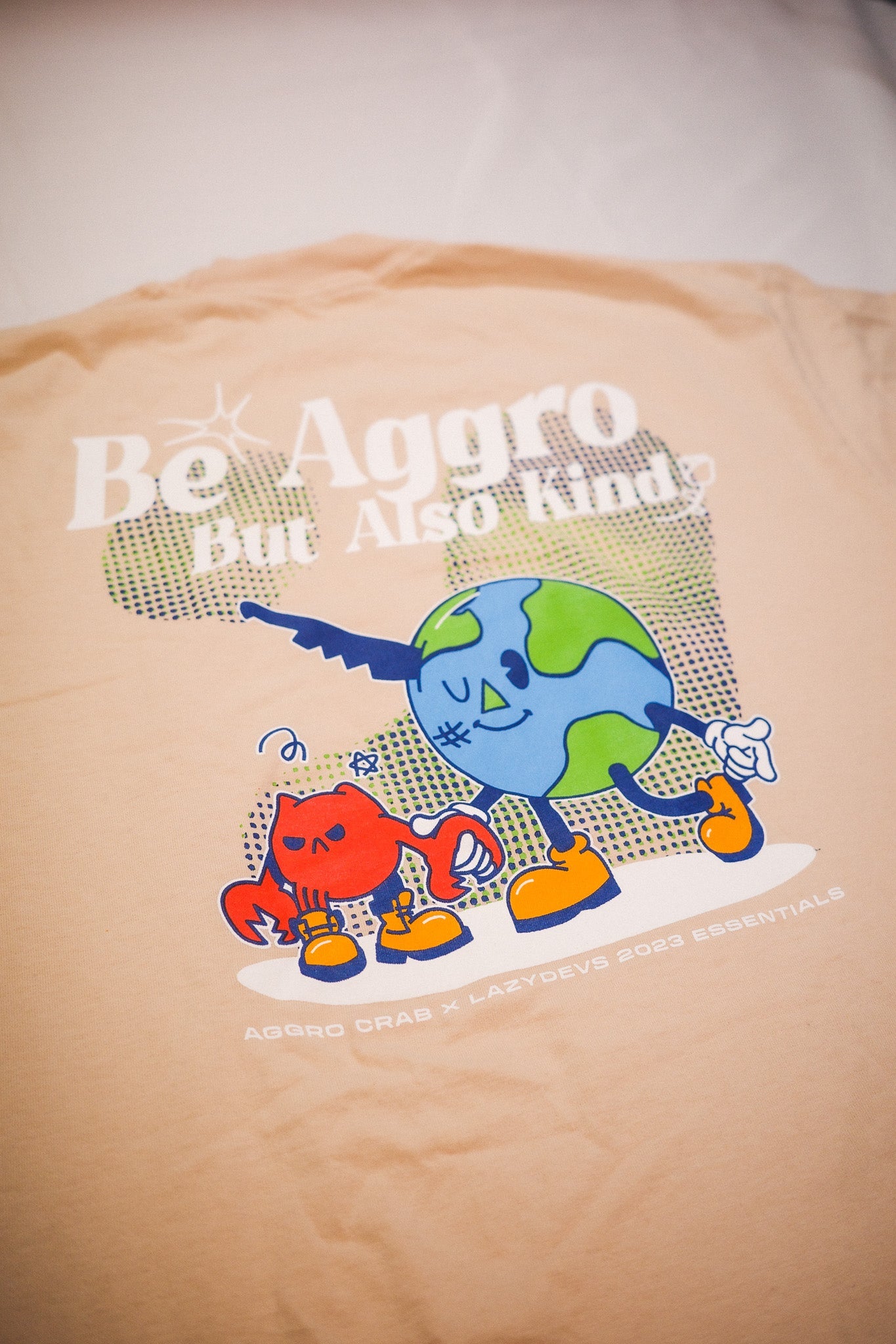 Aggro Crab "Be Kind" Beige T-Shirt