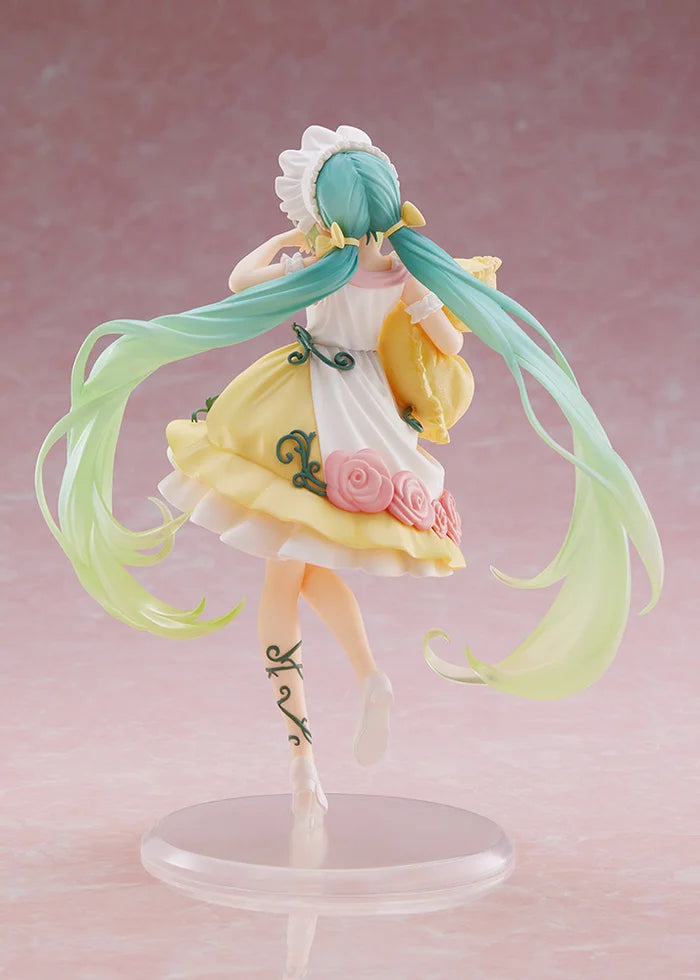 Taito - 2022 Hatsune Miku Wonderland Series ~Sleeping Beauty~ Figure
