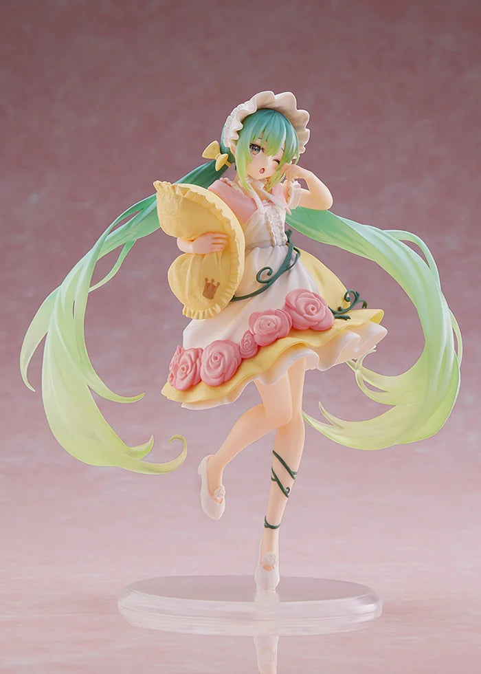 Taito - 2022 Hatsune Miku Wonderland Series ~Sleeping Beauty~ Figure